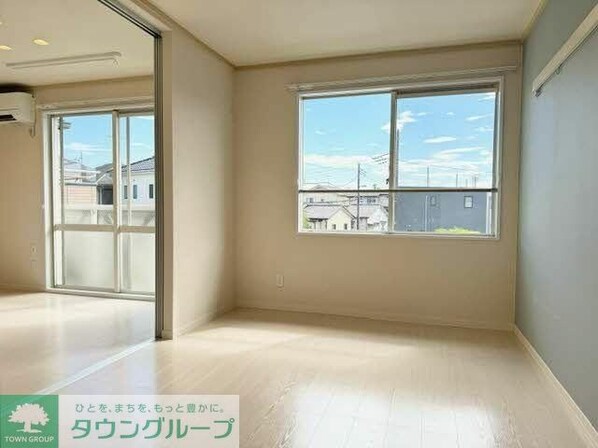 コンフォートハイツ Bの物件内観写真